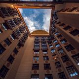 Rua-Al-Hijrah-HotelUne-nouvelle-fenetre-va-souvrir-1-985x658