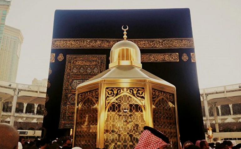 Plongez dans la signification et l'histoire de Maqam Ibrahim, un symbole de dévotion à la Mecque. 7 choses à savoir