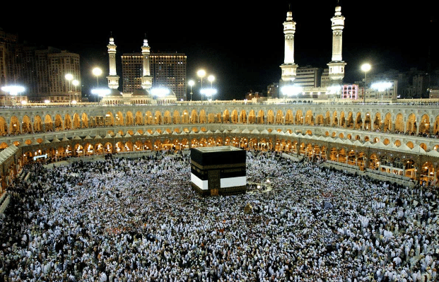 Comment préparer votre hajj sur le plan spirituel, physique et mental avec notre guide détaillé pour vivre pleinement ce pilier de l'Islam.
